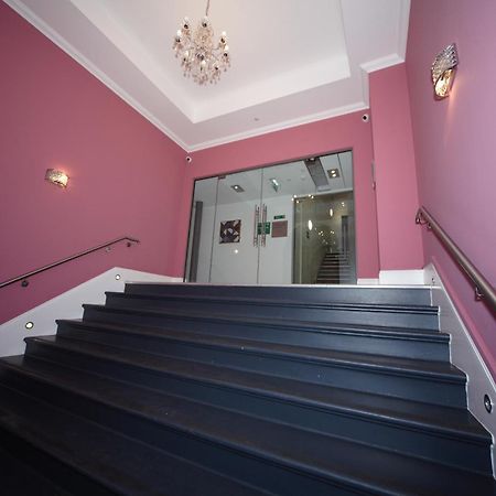 Premier Apartments Брадфорт Екстериор снимка