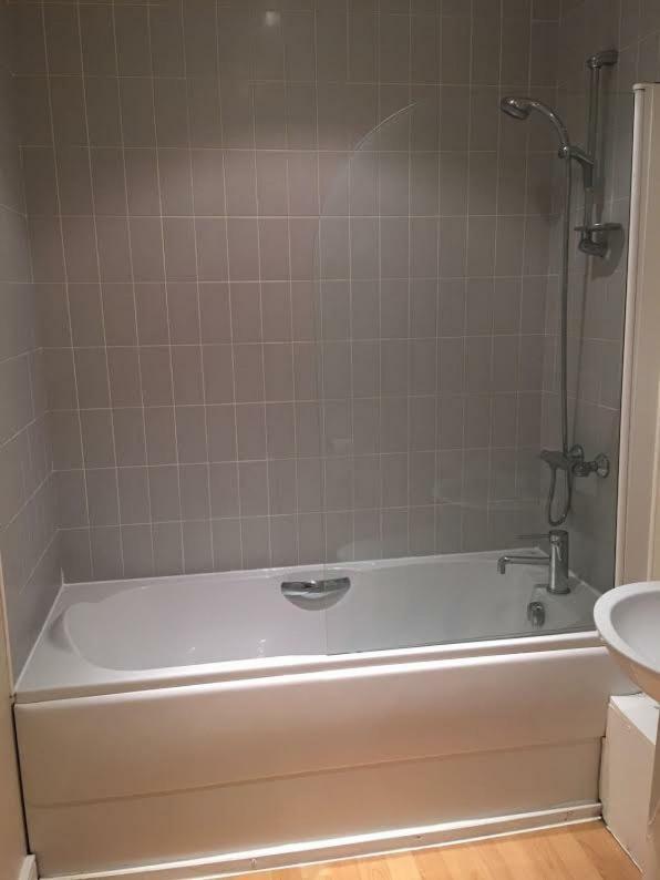 Premier Apartments Брадфорт Екстериор снимка